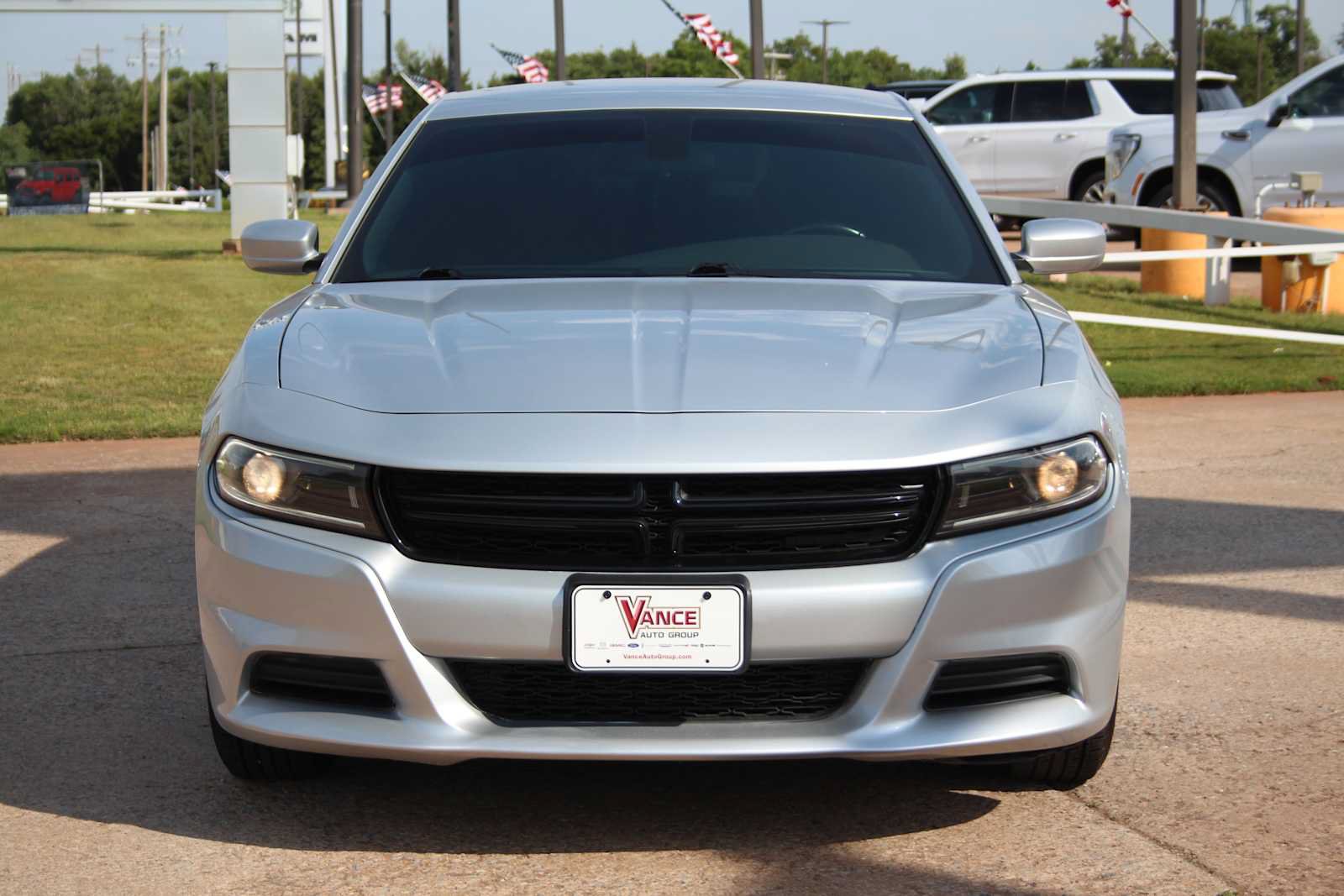Used 2022 Dodge Charger SXT RWD image 3