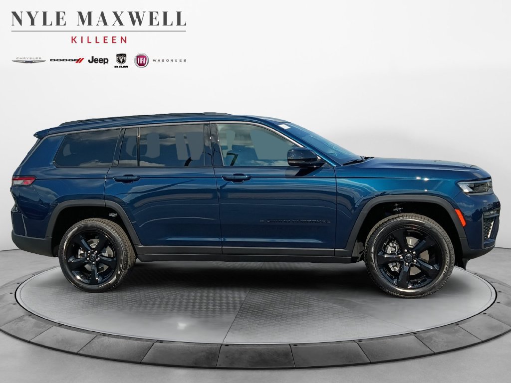 New 2027 Jeep Grand Cherokee L Limited w/ Limited Altitude Package AWD/4WD image 17