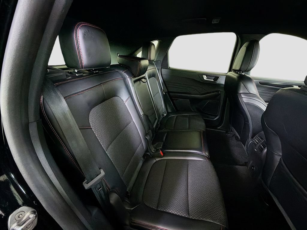 Used 2025 Ford Escape ST-Line AWD/4WD image 28