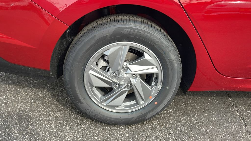 New 2026 Hyundai Elantra SE image 28