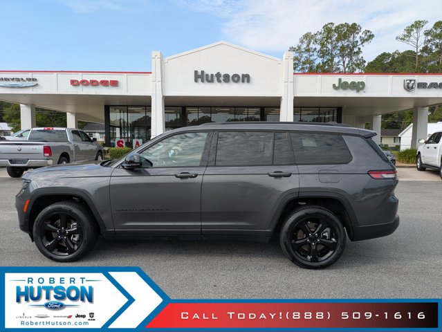 Used 2023 Jeep Grand Cherokee L Laredo