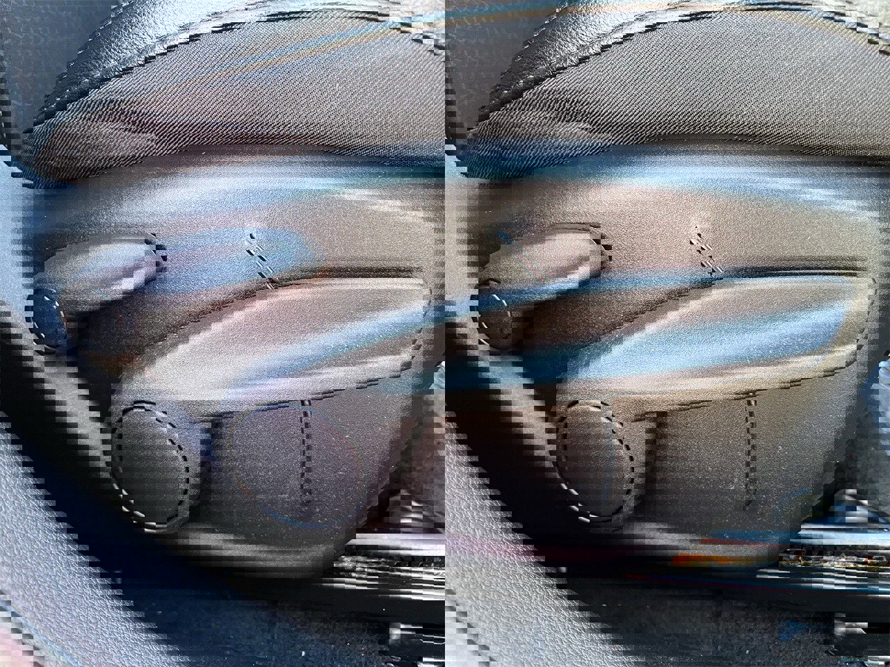 Used 2020 Jeep Compass Latitude w/ Cold Weather Group image 25