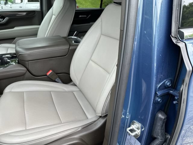 Used 2026 GMC Yukon Elevation w/ LPO, Floor Liner Package AWD/4WD image 13