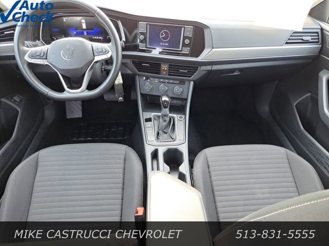 Used 2024 Volkswagen Jetta S image 10