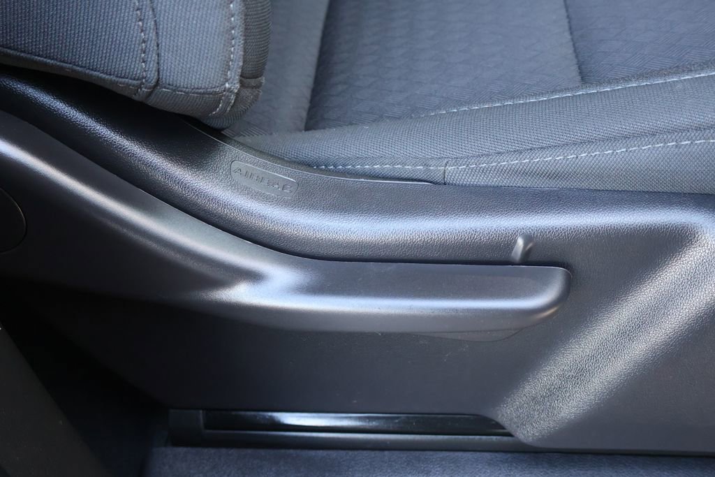 Used 2023 GMC Sierra 1500 Elevation image 40