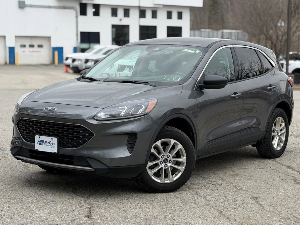 Certified 2022 Ford Escape SE w/ Convenience Package image 1