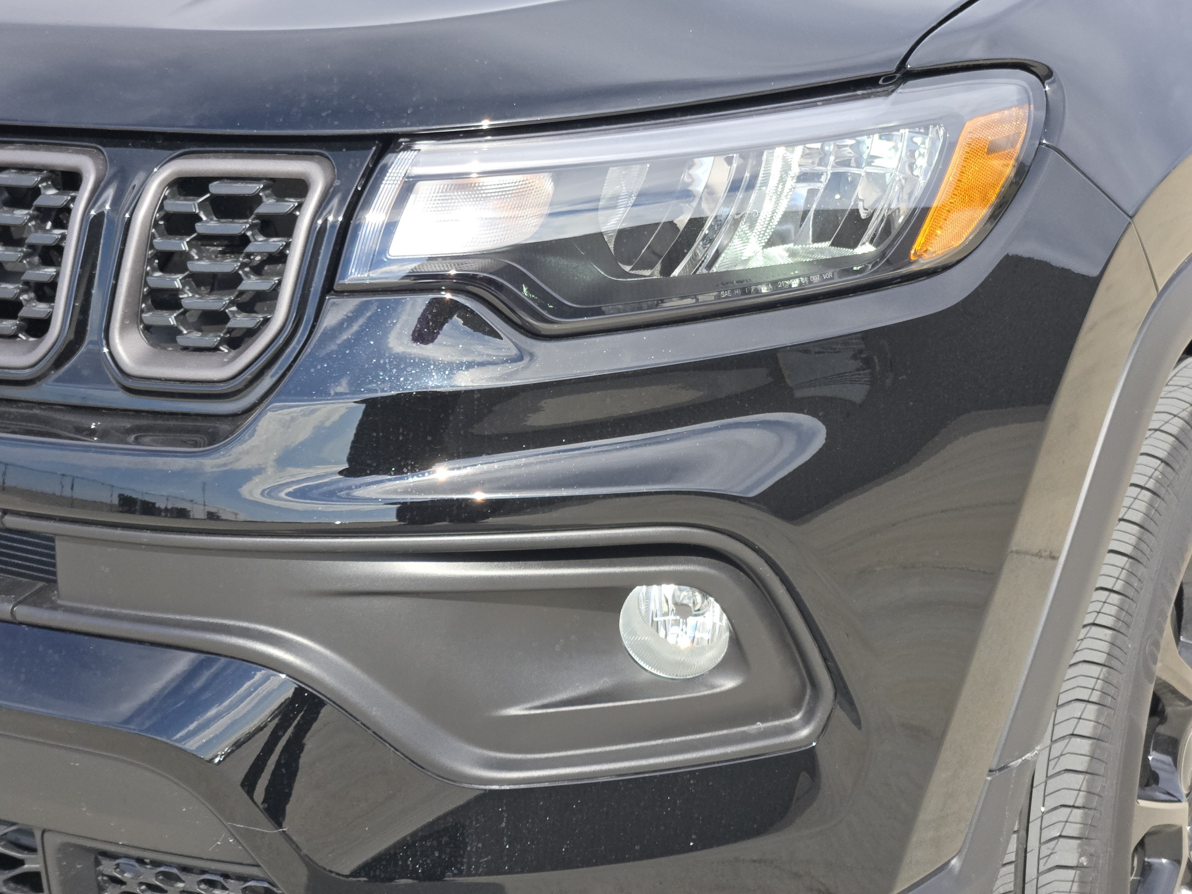 New 2026 Jeep Compass Latitude AWD/4WD image 7