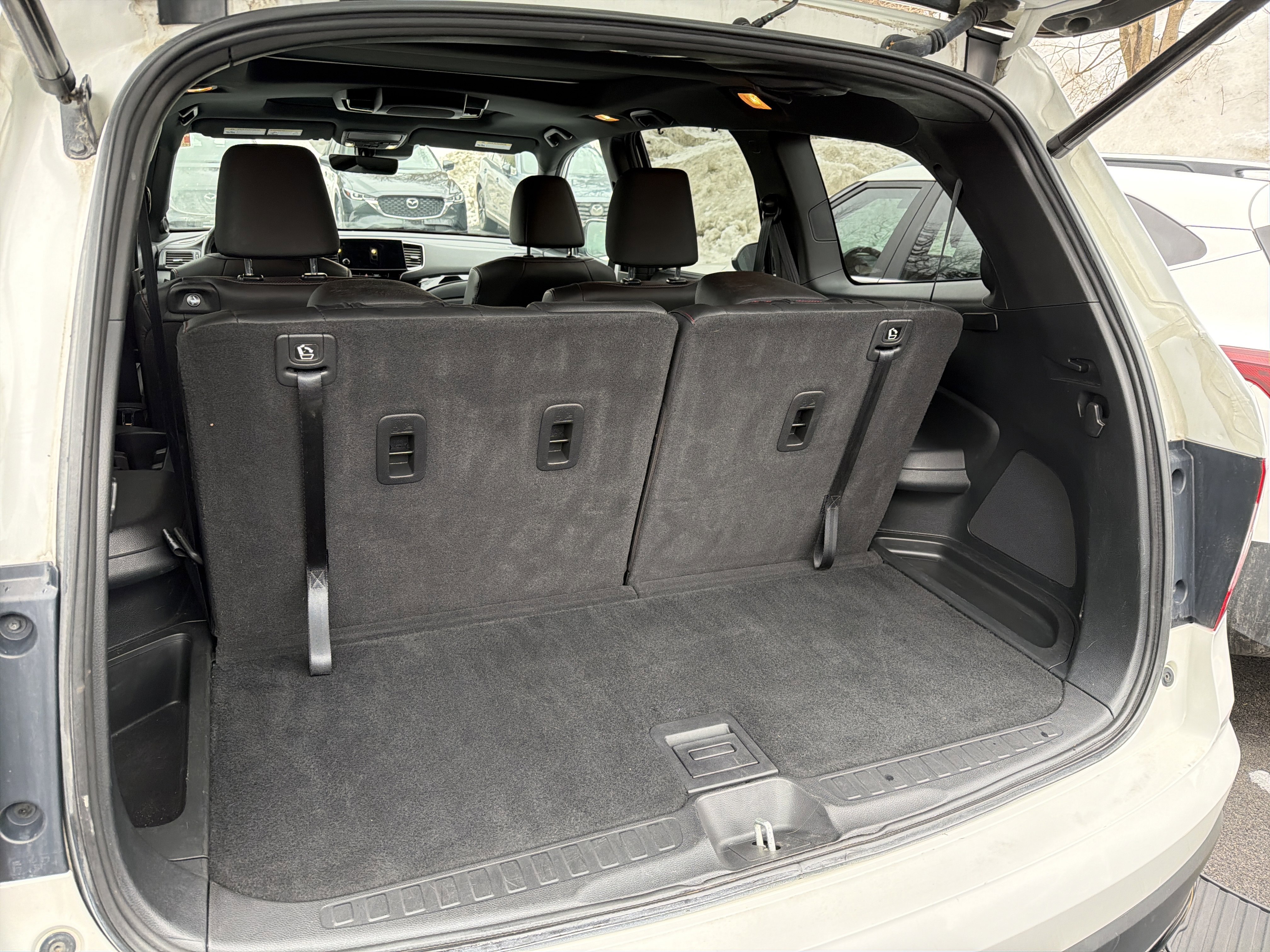 Used 2022 Honda Pilot Black Edition image 31