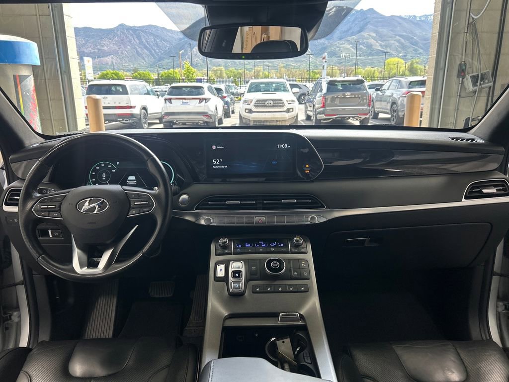 Used 2022 Hyundai Palisade Calligraphy w/ Cargo Package image 11