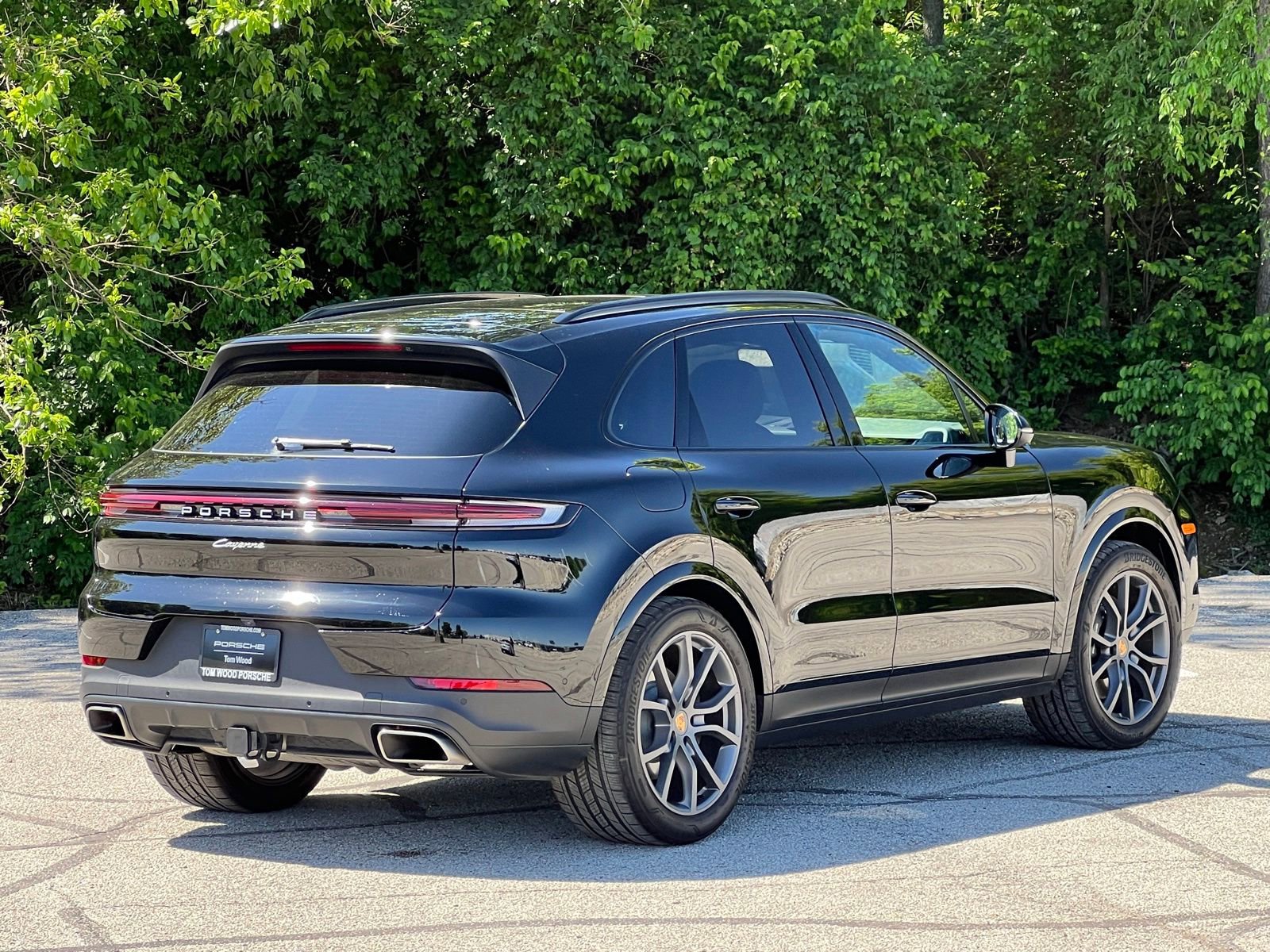 Certified 2024 Porsche Cayenne AWD/4WD image 7