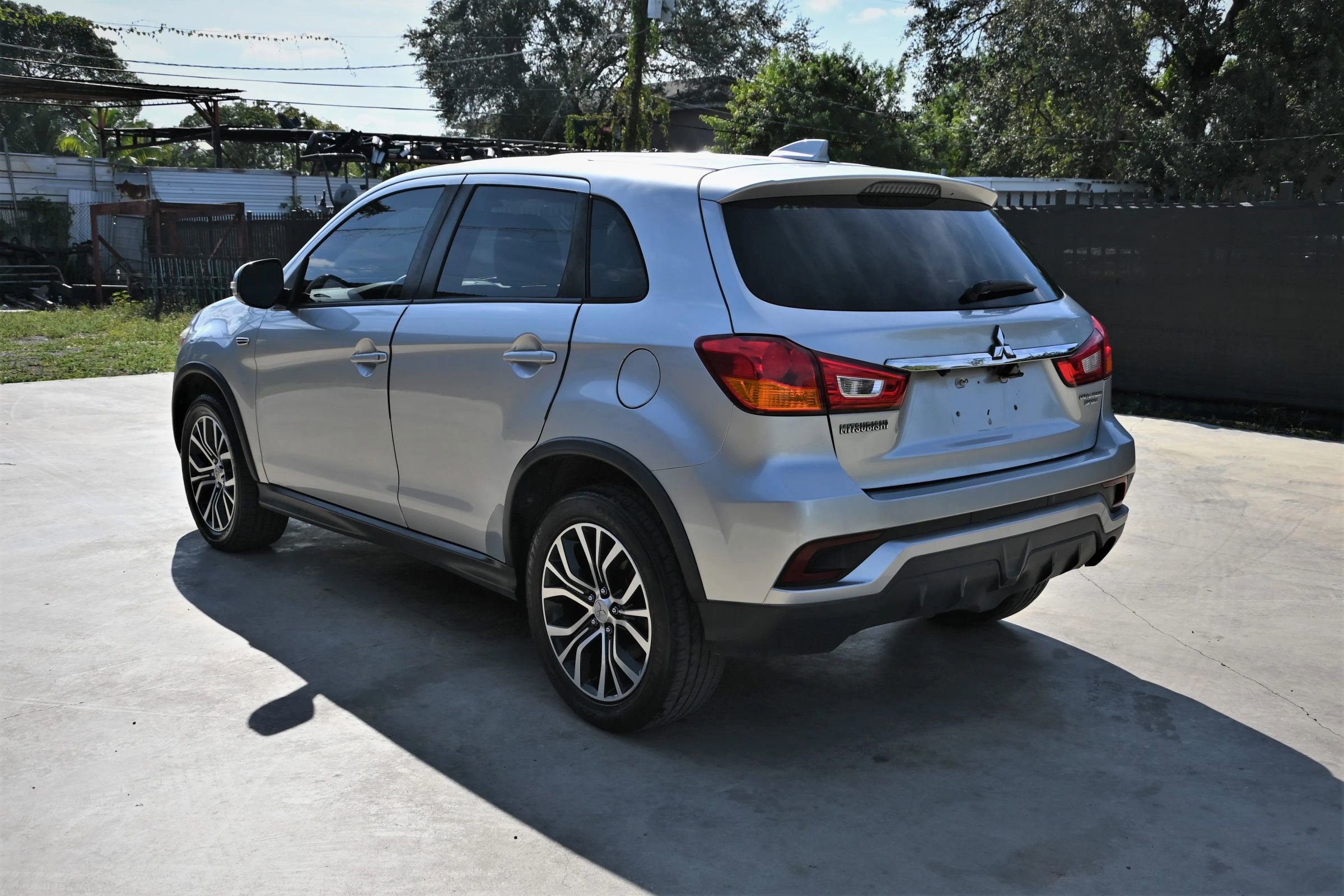 Used 2018 Mitsubishi Outlander Sport ES image 6
