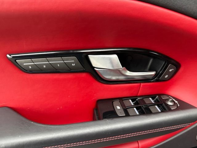 Used 2017 Land Rover Range Rover Evoque HSE Dynamic image 10