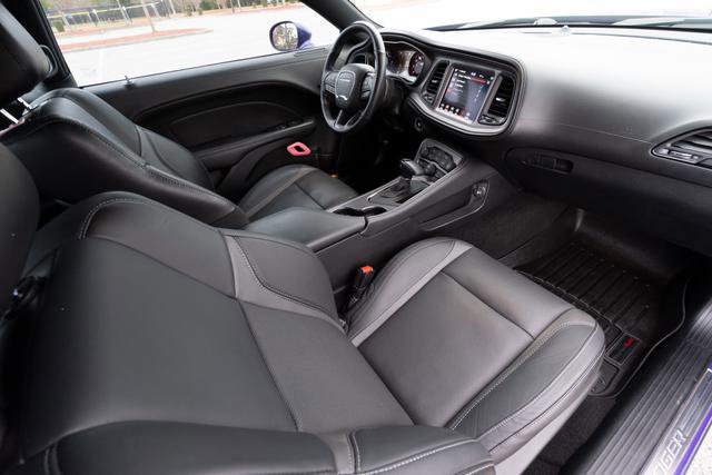 Used 2023 Dodge Challenger SXT w/ Plus Package image 22
