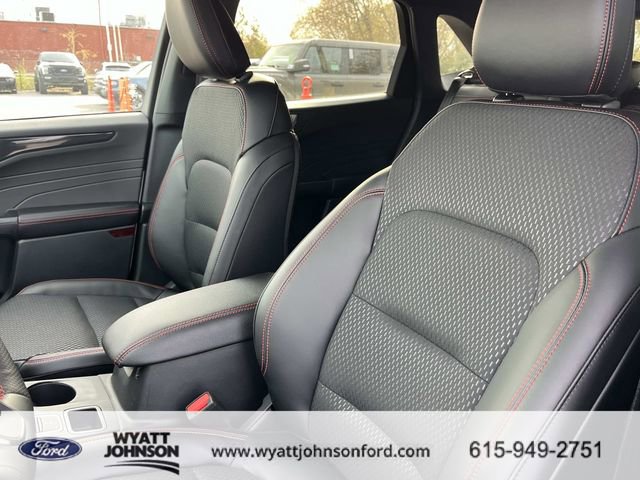 New 2026 Ford Escape ST-Line w/ Tech Pack #1 FWD image 25
