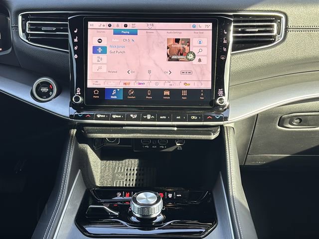 New 2026 Jeep Grand Wagoneer Limited w/ Rear Seat Video Group I image 23