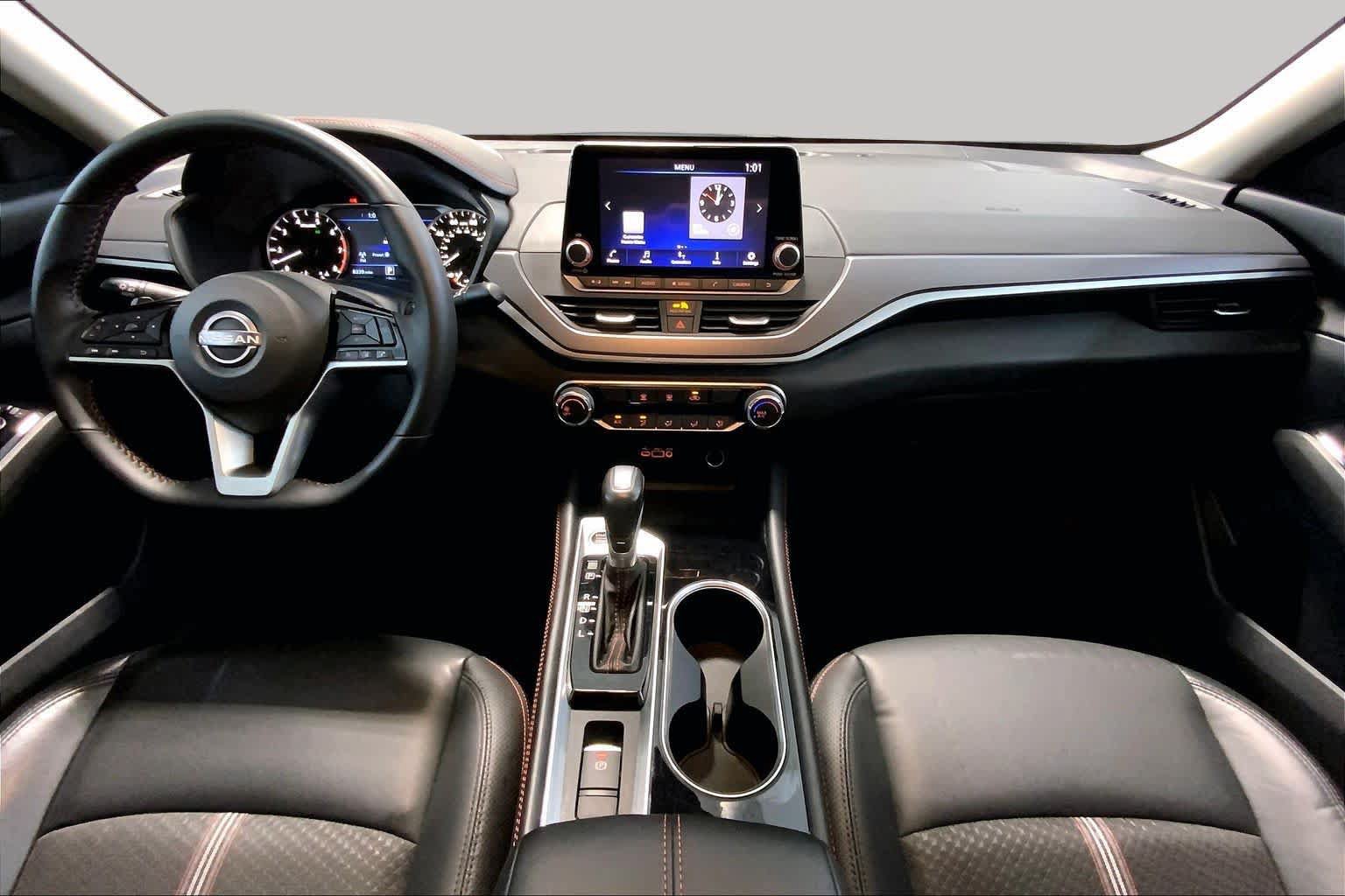 Used 2025 Nissan Altima 2.5 SR AWD/4WD image 15