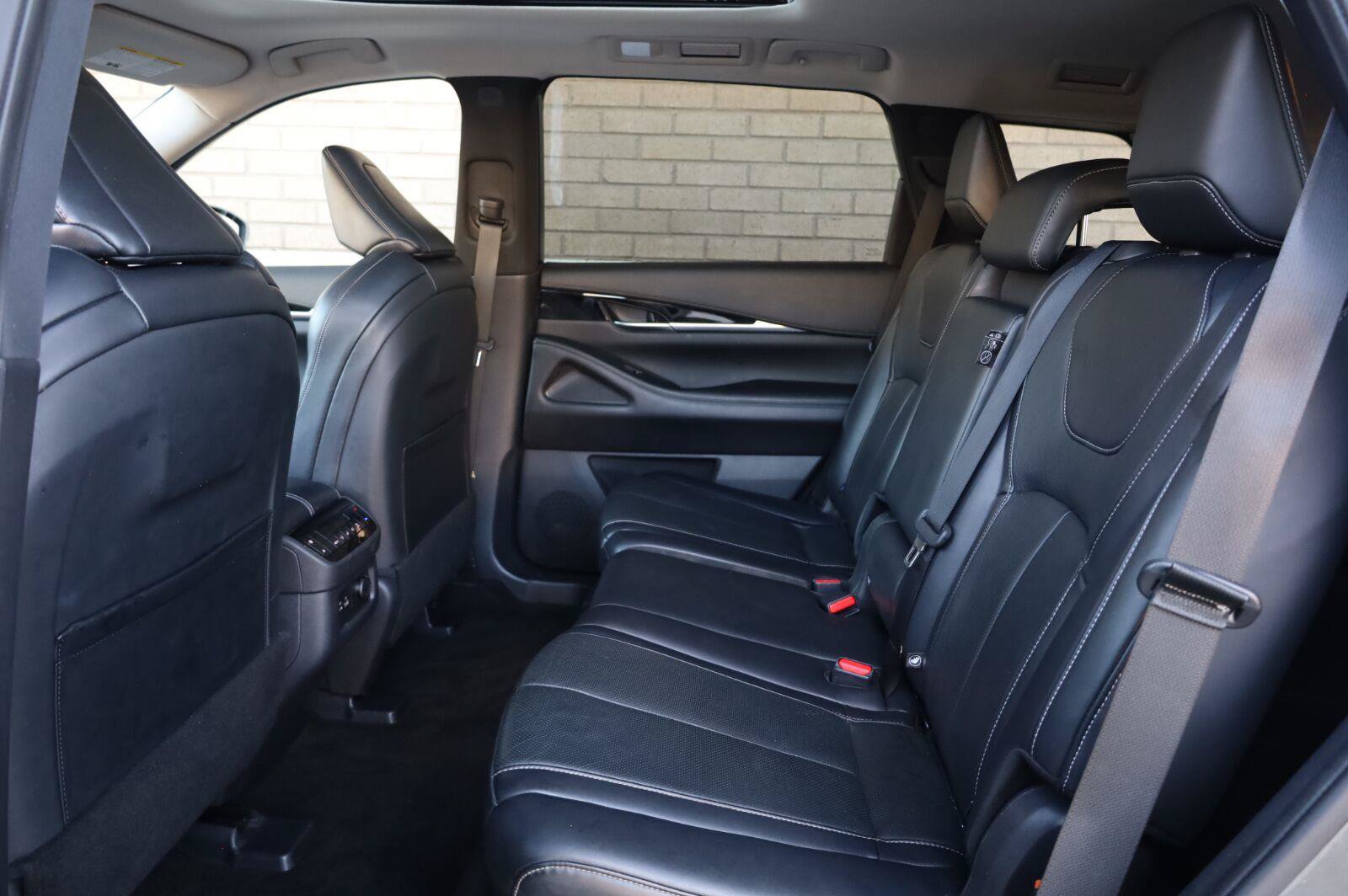 Used 2023 INFINITI QX60 Pure FWD image 23