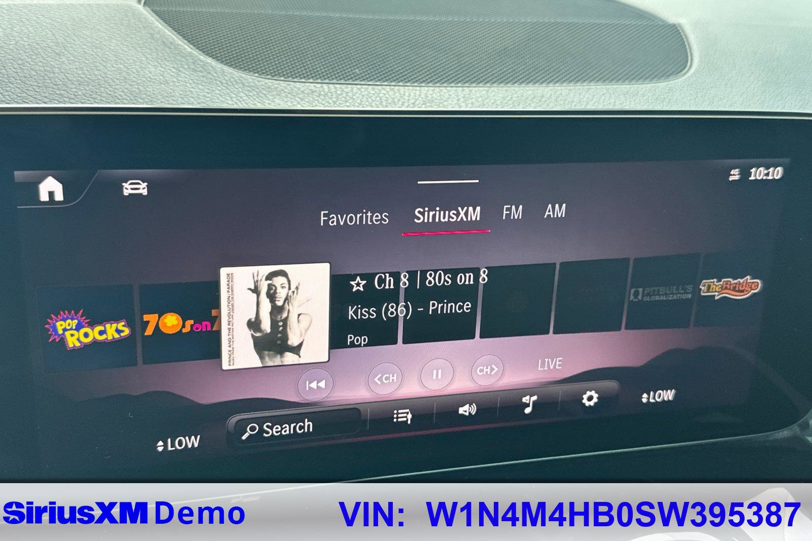 Certified 2025 Mercedes-Benz GLB 250 4MATIC image 29