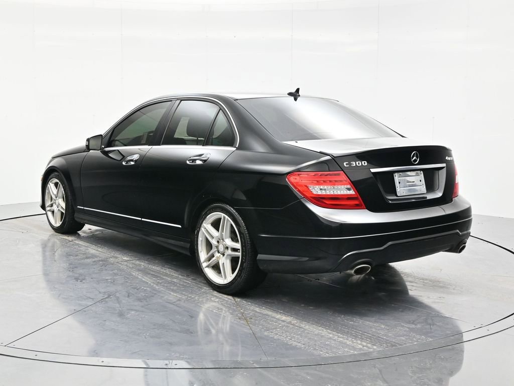 Used 2013 Mercedes-Benz C 300 4MATIC Sedan image 7