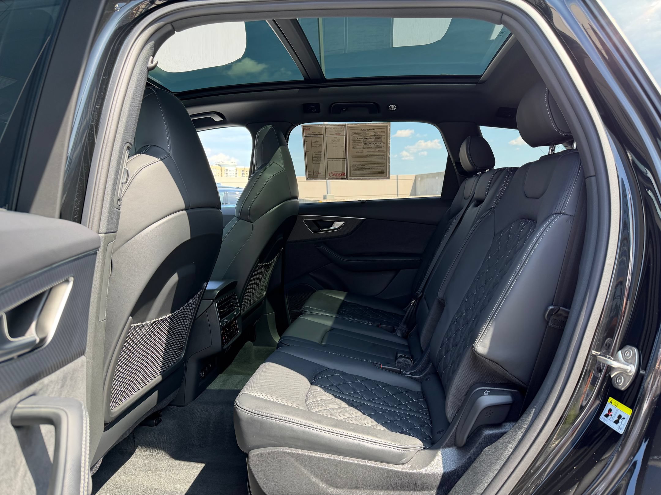 Used 2026 Audi SQ7 Premium Plus AWD/4WD image 22
