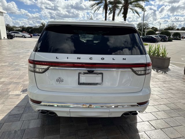 Certified 2024 Lincoln Aviator Black Label w/ Class IV Trailer Tow Package image 3