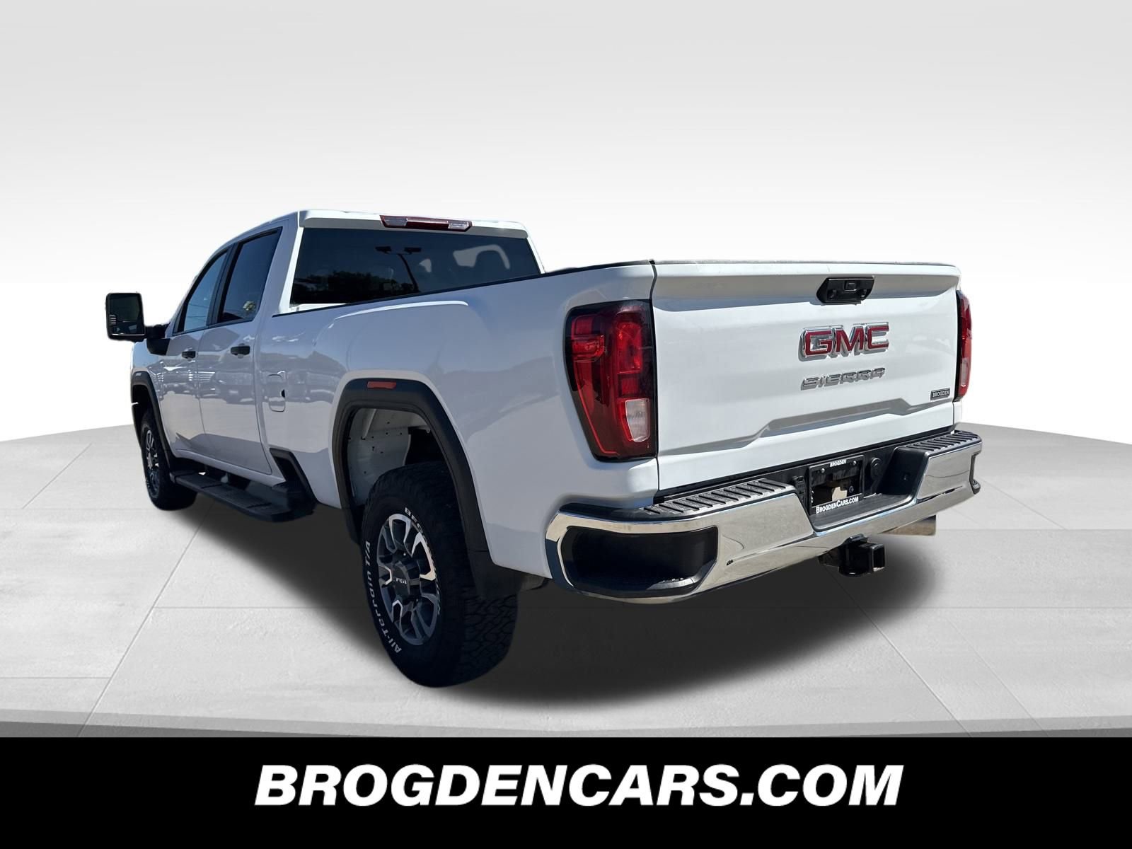 Used 2024 GMC Sierra 3500 Pro image 5