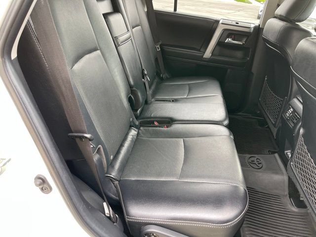 Used 2022 Toyota 4Runner Limited AWD/4WD image 19