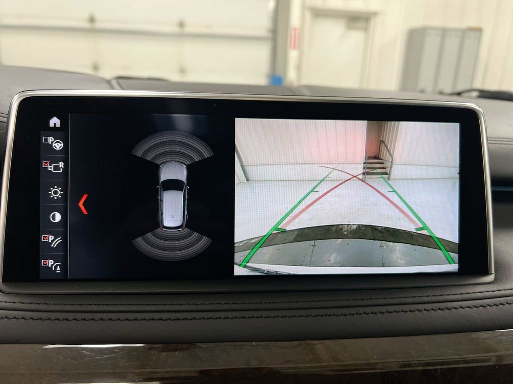 Used 2018 BMW X5 xDrive50i image 15