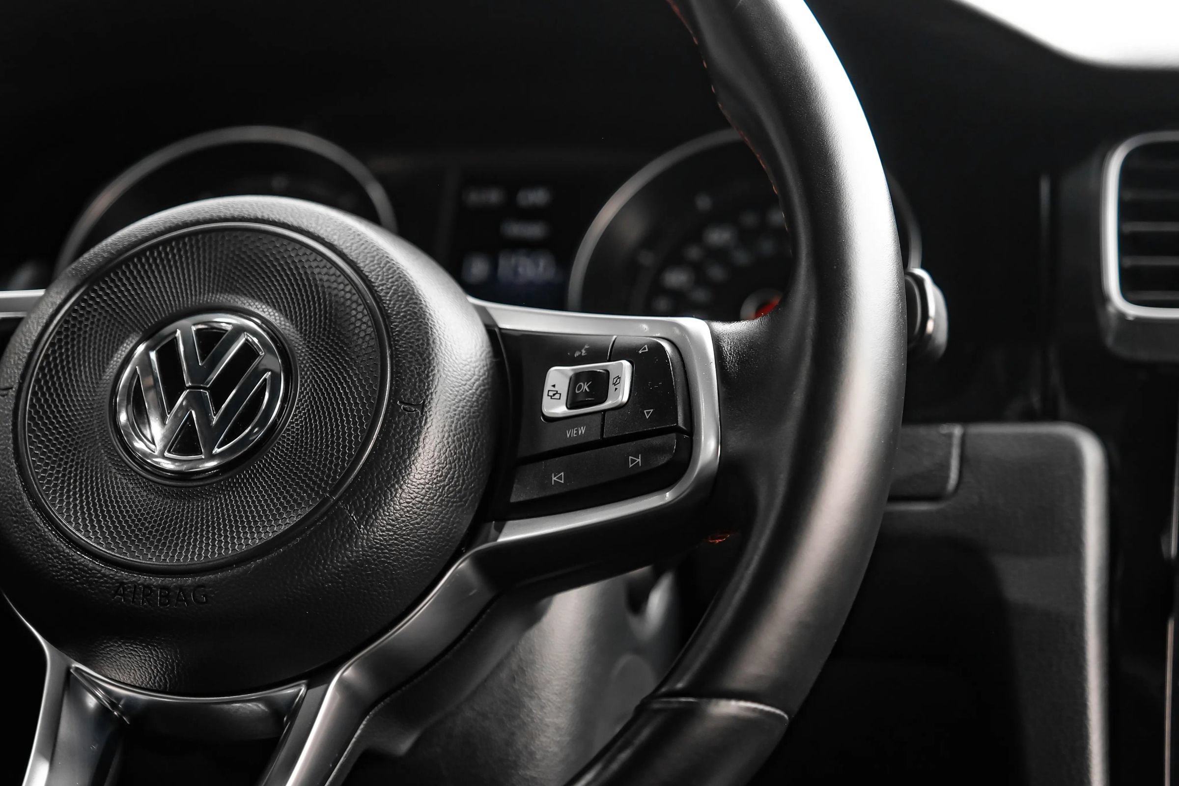 Used 2019 Volkswagen GTI S FWD image 18