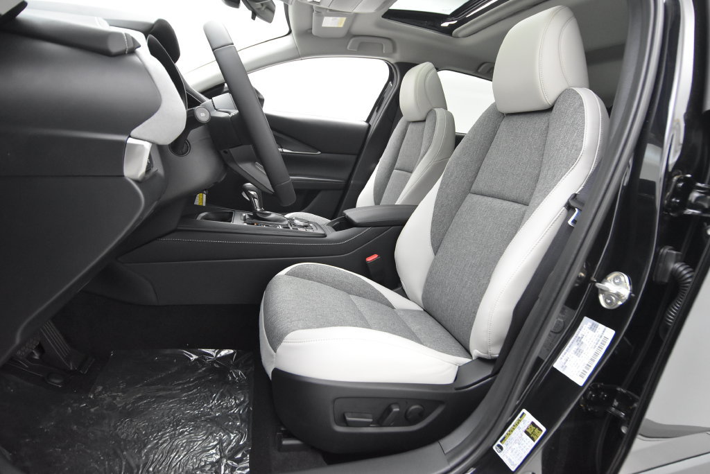 New 2026 MAZDA CX-30 Aire Edition AWD/4WD image 25