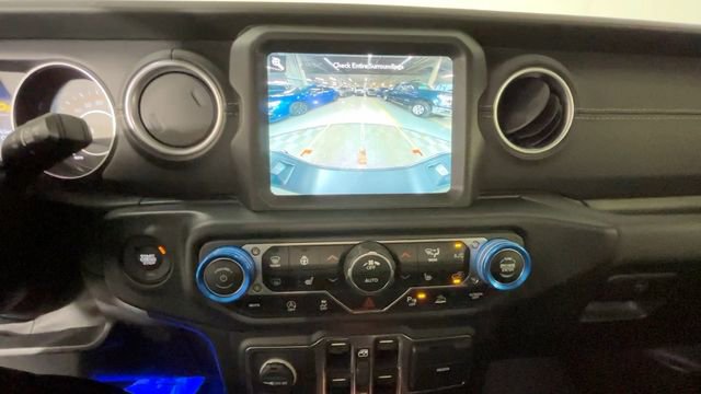 Used 2021 Jeep Gladiator Overland w/ Uconnect 4C Nav & Sound Group AWD/4WD image 33