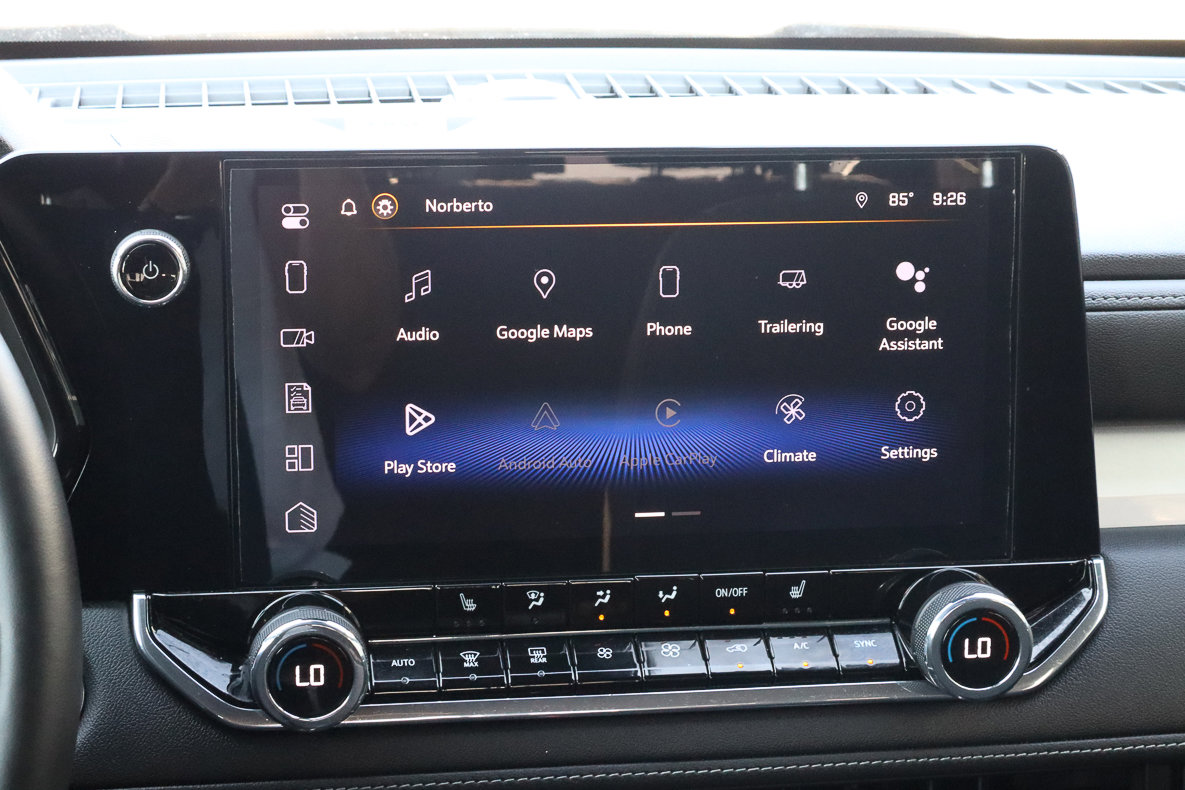 Used 2023 Chevrolet Colorado LT w/ LT Convenience Package II image 29