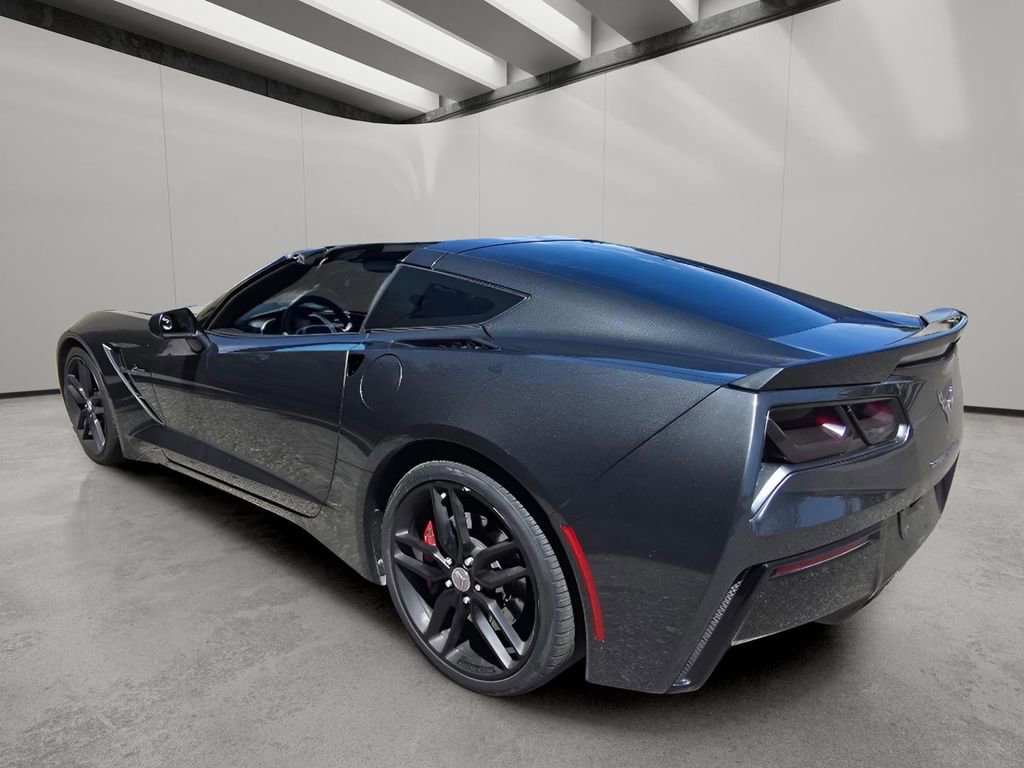 Used 2017 Chevrolet Corvette Stingray Coupe RWD image 5