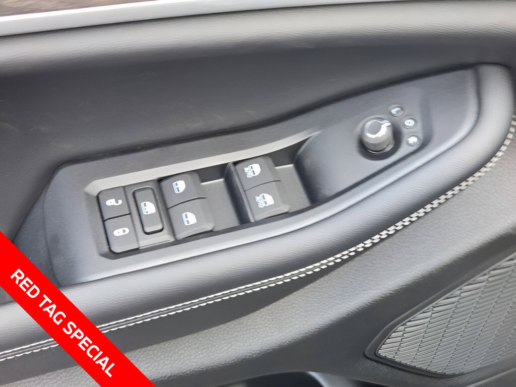 New 2026 Jeep Grand Cherokee Altitude AWD/4WD image 24