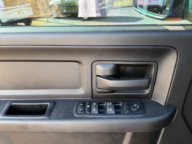 Used 2019 RAM 1500 Express w/ Express Value Package image 15