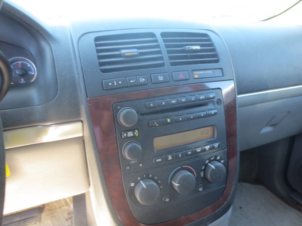 Used 2008 Chevrolet Uplander LS w/ Climate Package FWD image 13