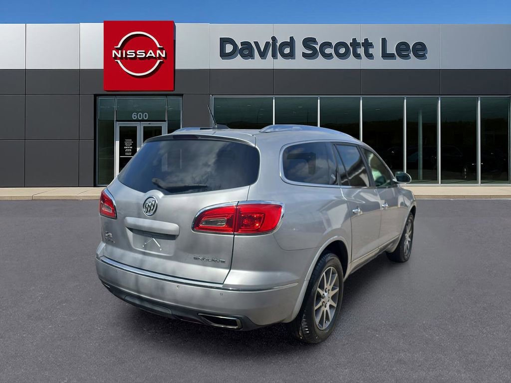 Used 2017 Buick Enclave Leather FWD image 5