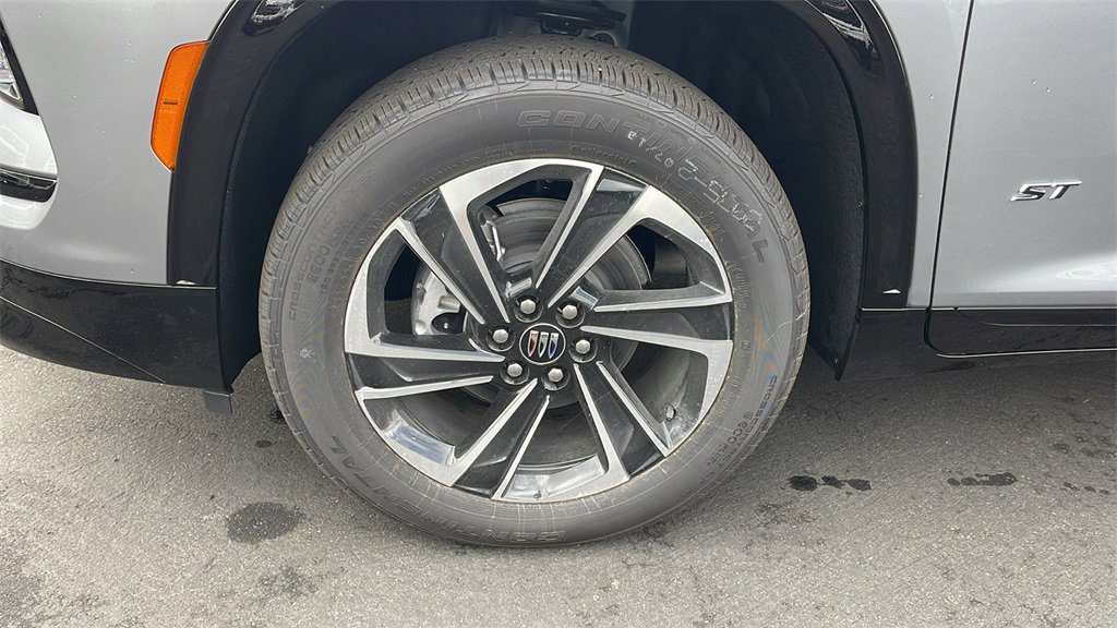 New 2026 Buick Enclave Sport Touring w/ Power Package image 9