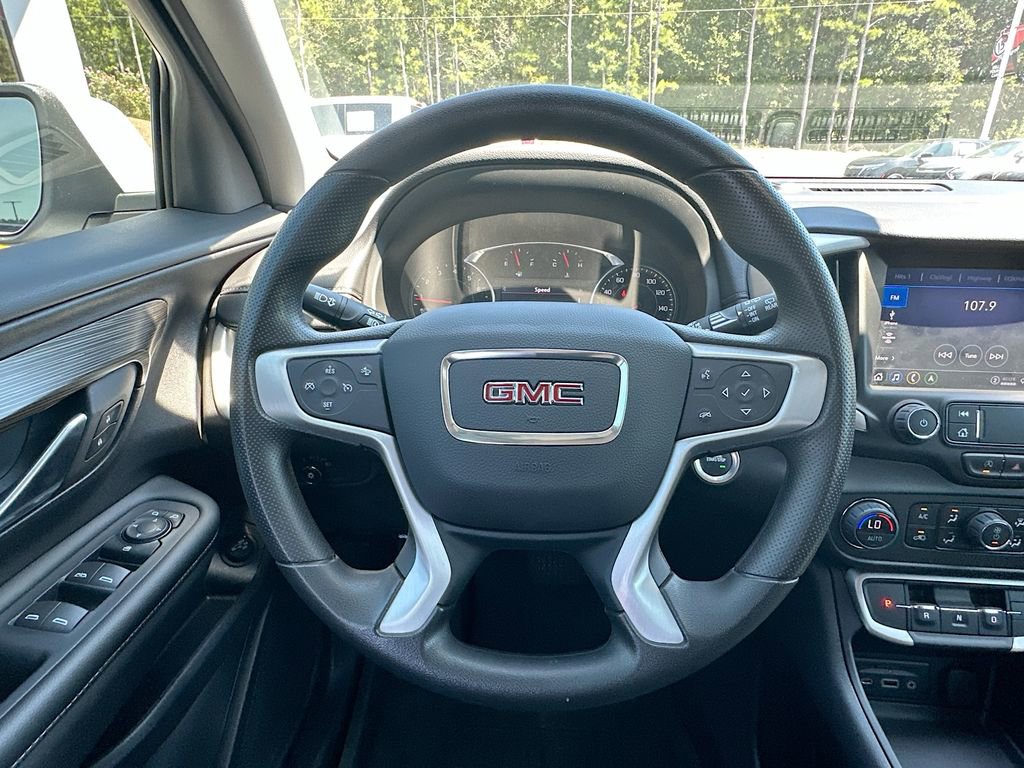 New 2024 GMC Terrain SLE w/ Driver Convenience Package FWD image 18