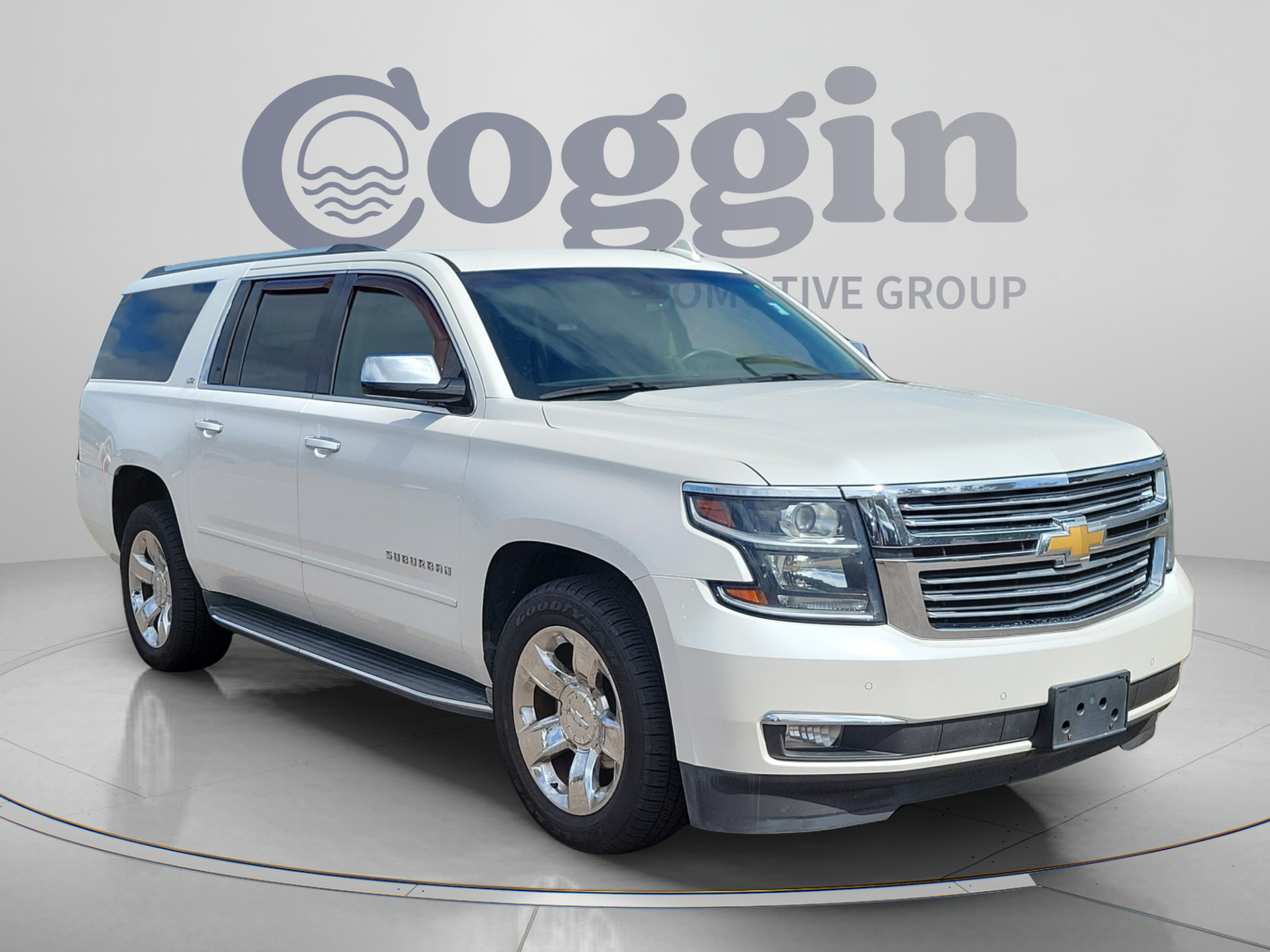 Used 2016 Chevrolet Suburban LTZ RWD image 7