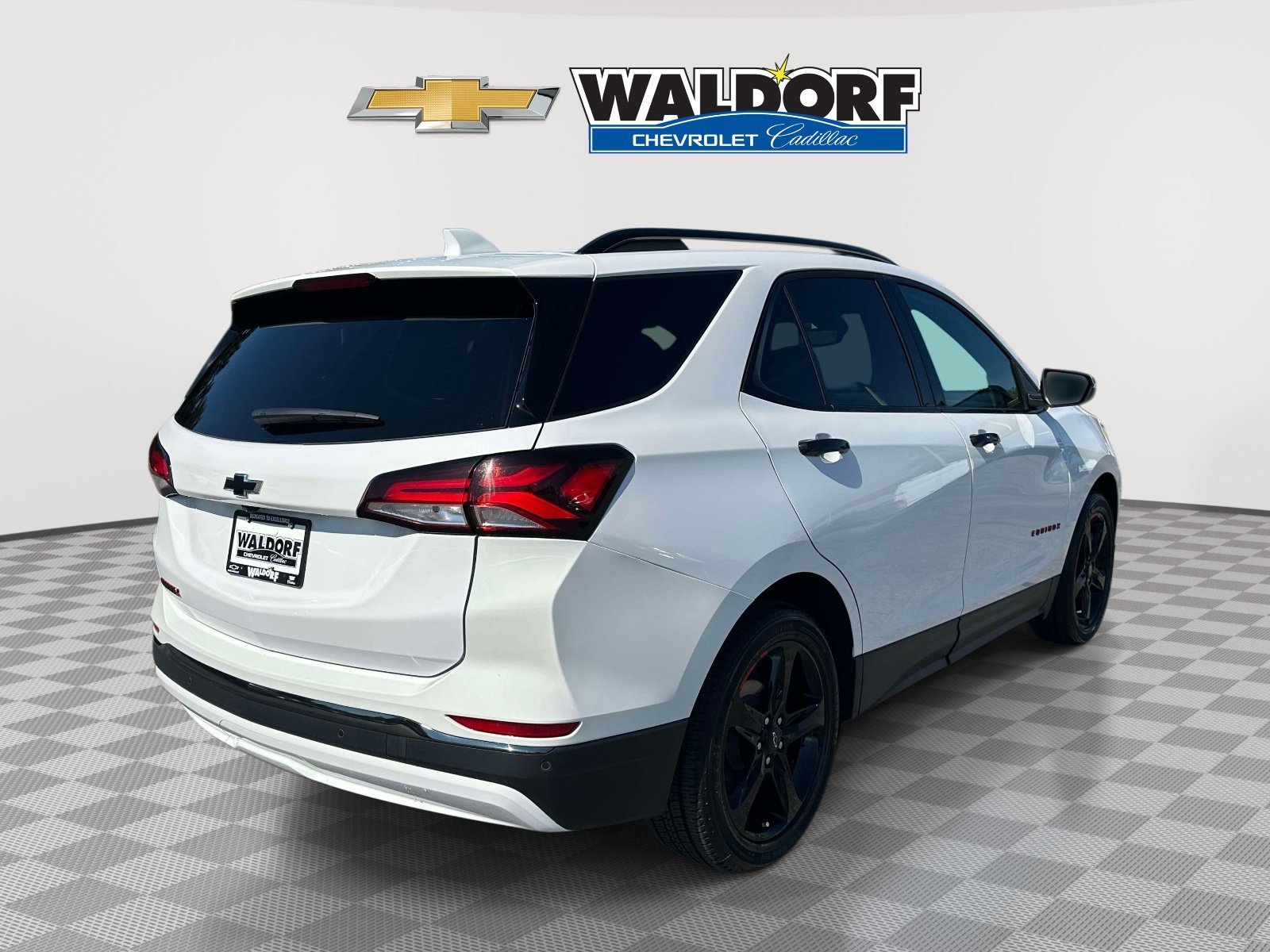 Used 2023 Chevrolet Equinox Premier FWD image 6