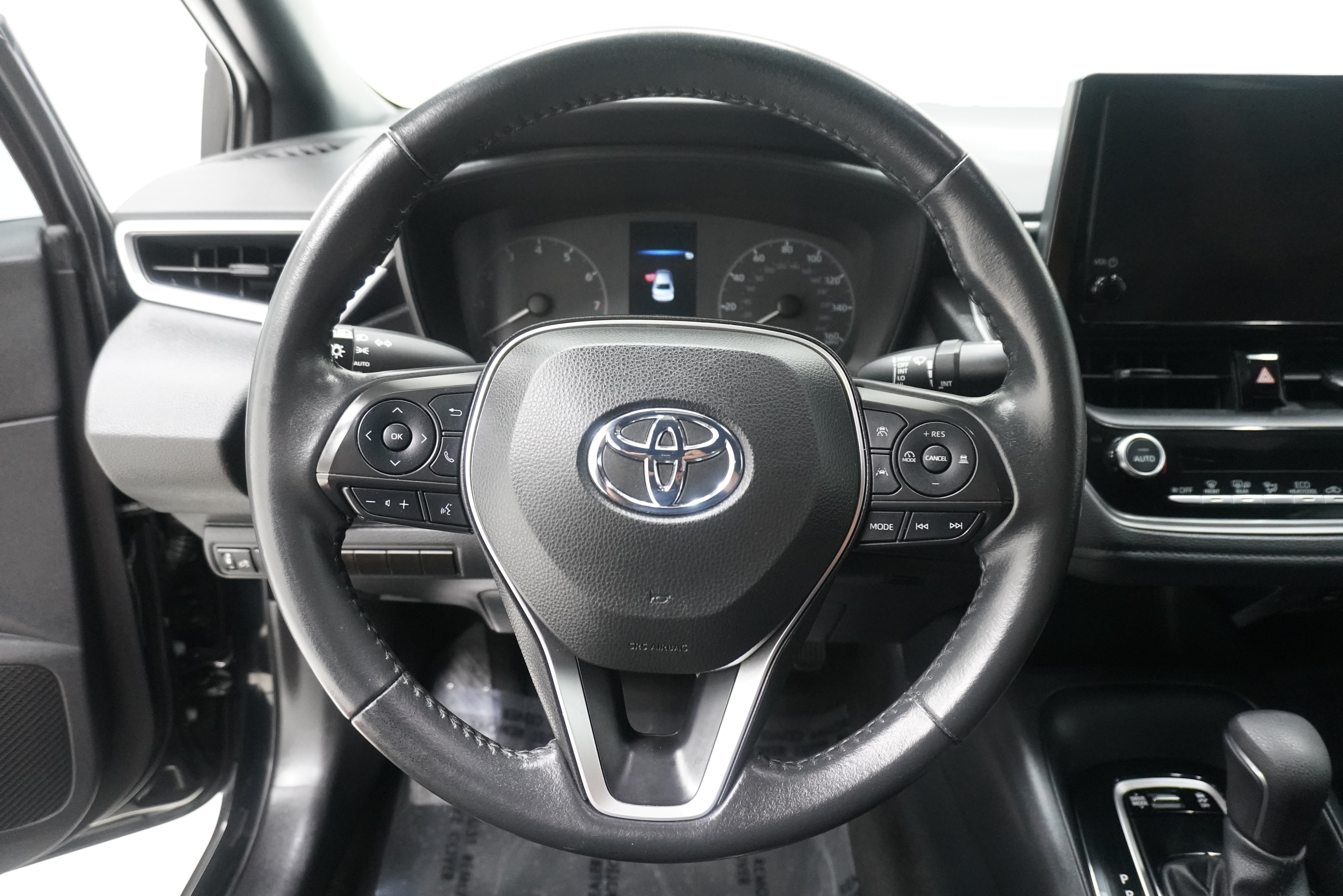 Used 2023 Toyota Corolla SE FWD image 15