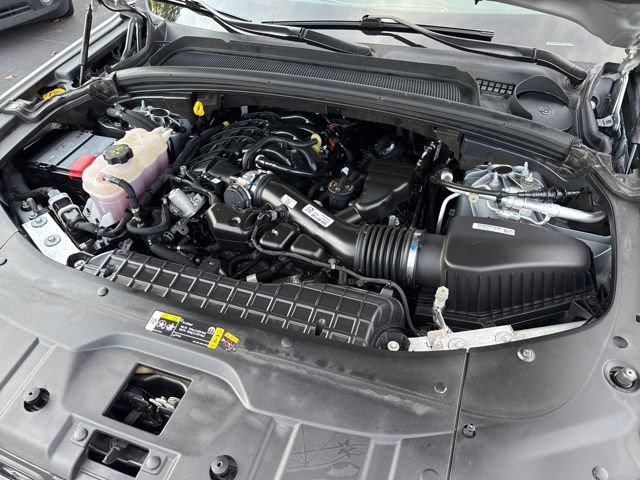 Used 2024 Jeep Grand Cherokee Altitude image 34