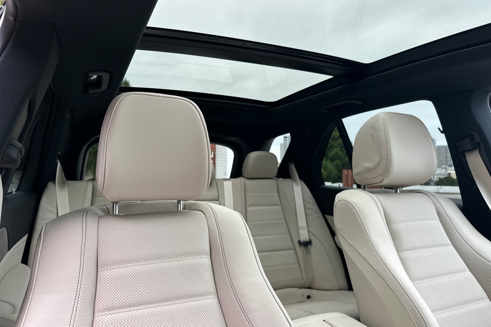 New 2026 Mercedes-Benz GLE 580 4MATIC image 17