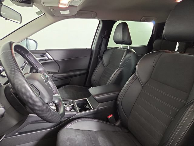 Used 2024 Mitsubishi Outlander SE AWD/4WD image 13