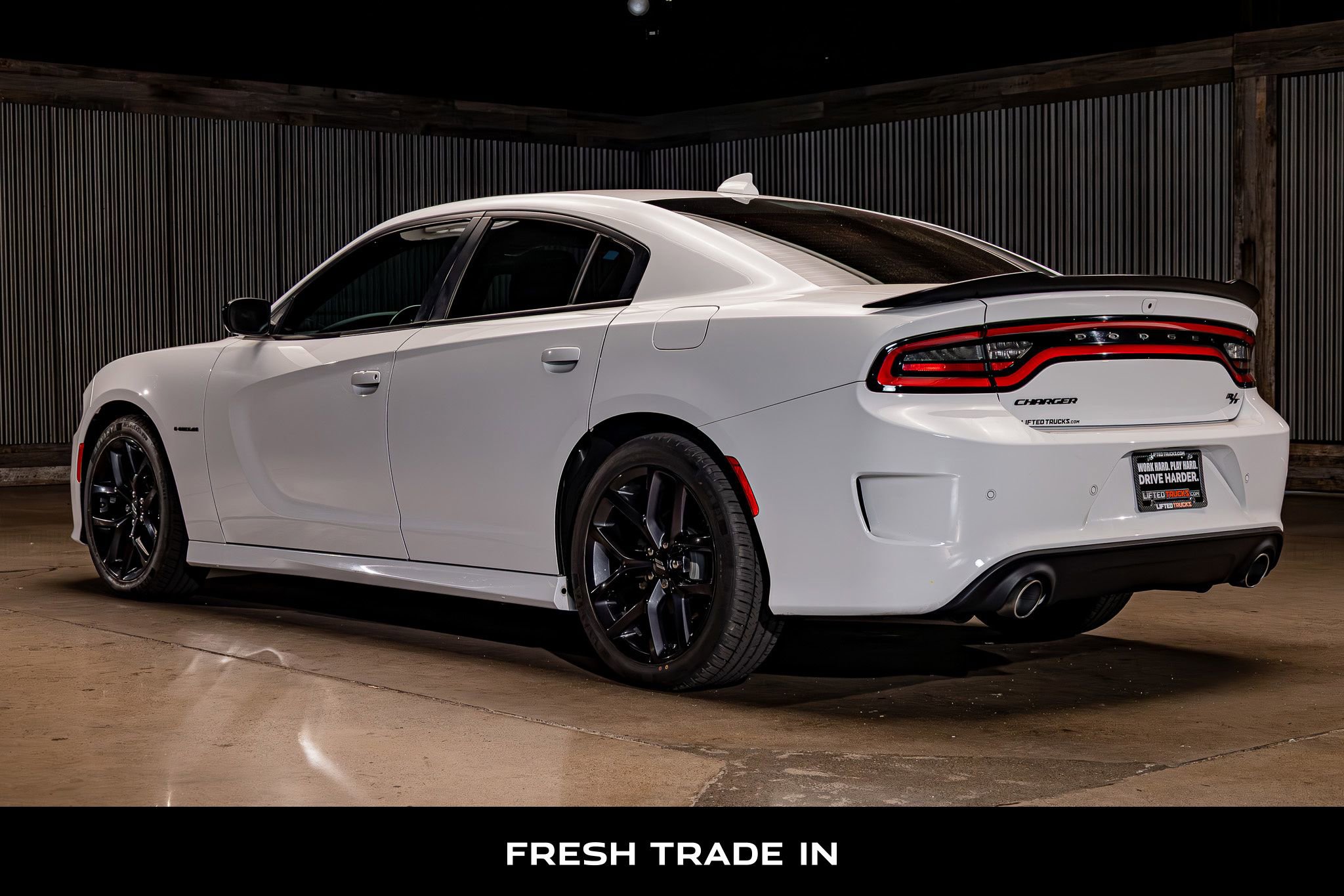 Used 2022 Dodge Charger R/T w/ Blacktop Package RWD image 6