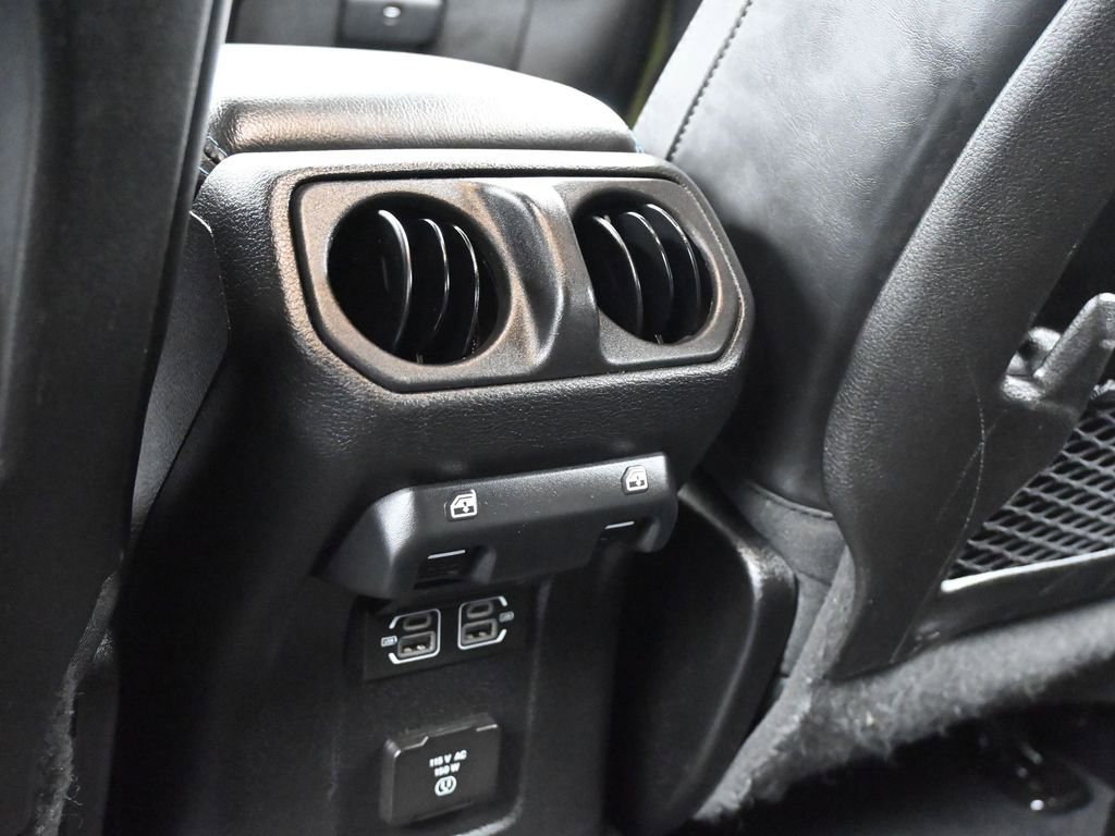 Used 2024 Jeep Wrangler Unlimited Rubicon 4xe image 41