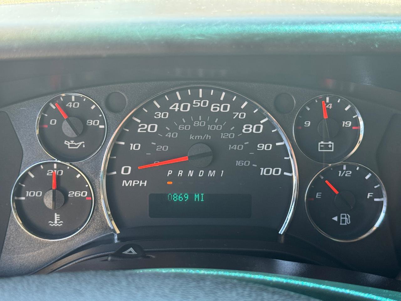 Used 2013 Chevrolet Express 2500 RWD image 30