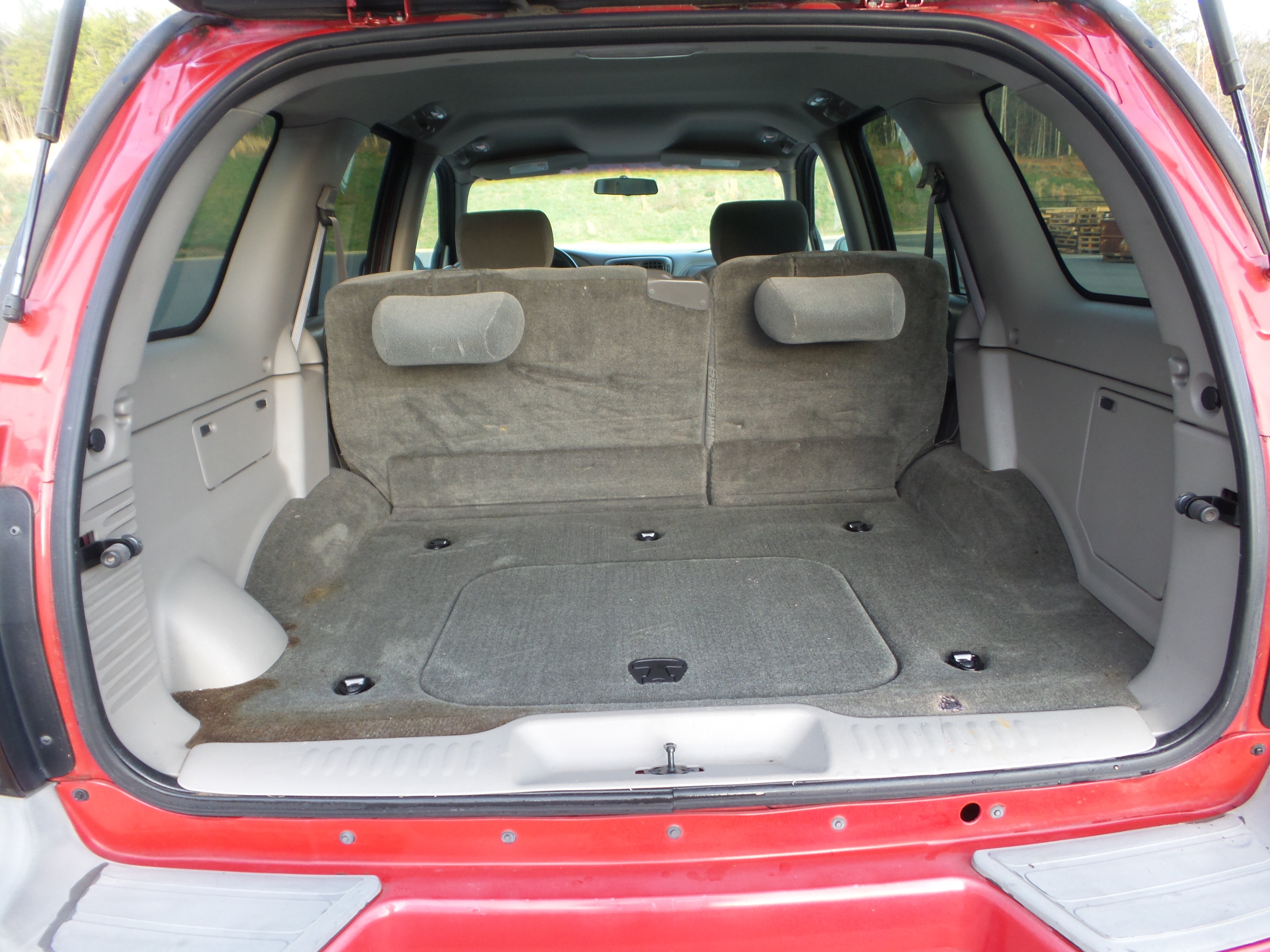 Used 2002 Chevrolet TrailBlazer LS w/ Preferred Equipment Group RWD image 56