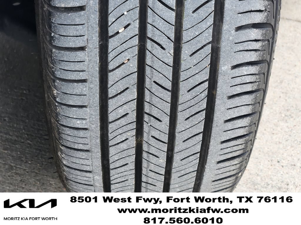 Certified 2024 Kia Forte LXS FWD image 10